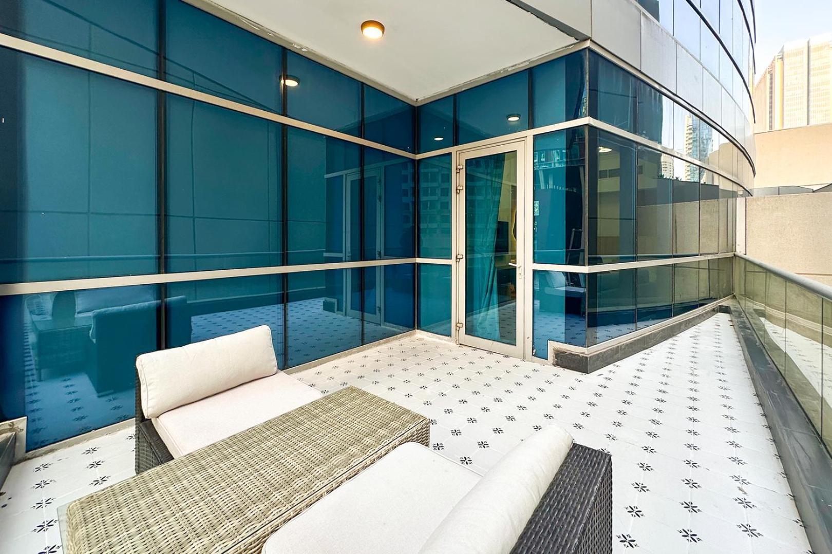 Apartment Stylish With Spacious Balcony Walk To Jbr *